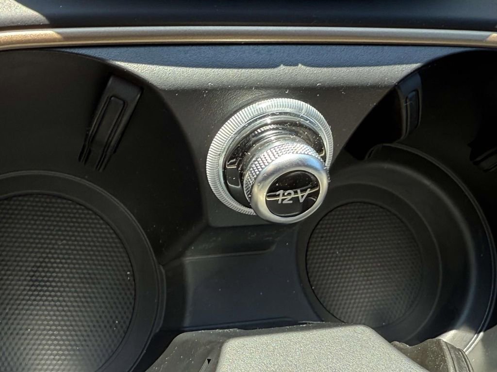 Used 2026 Porsche Cayenne image 26