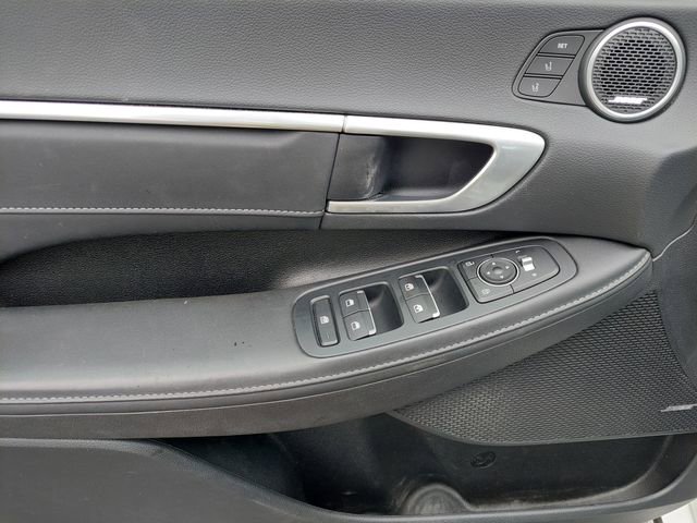 Used 2020 Hyundai Sonata Limited FWD image 17