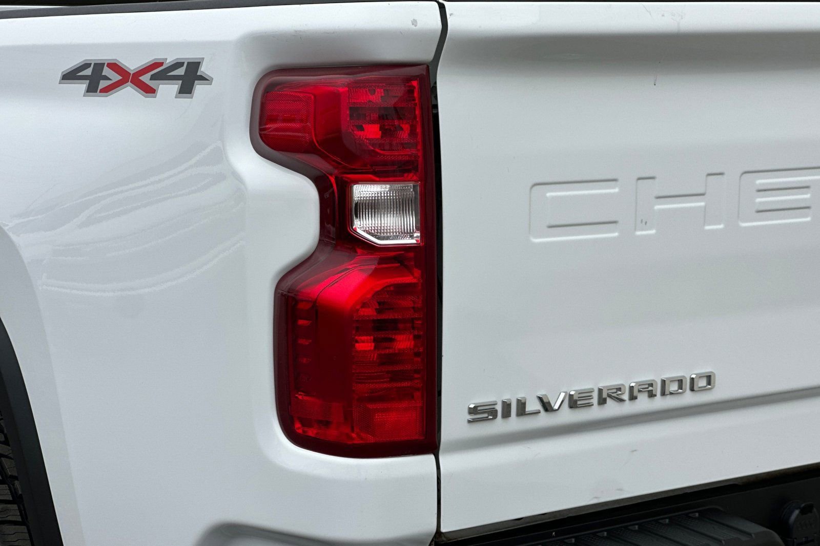 Certified 2024 Chevrolet Silverado 2500 Custom w/ Custom Value Package image 35