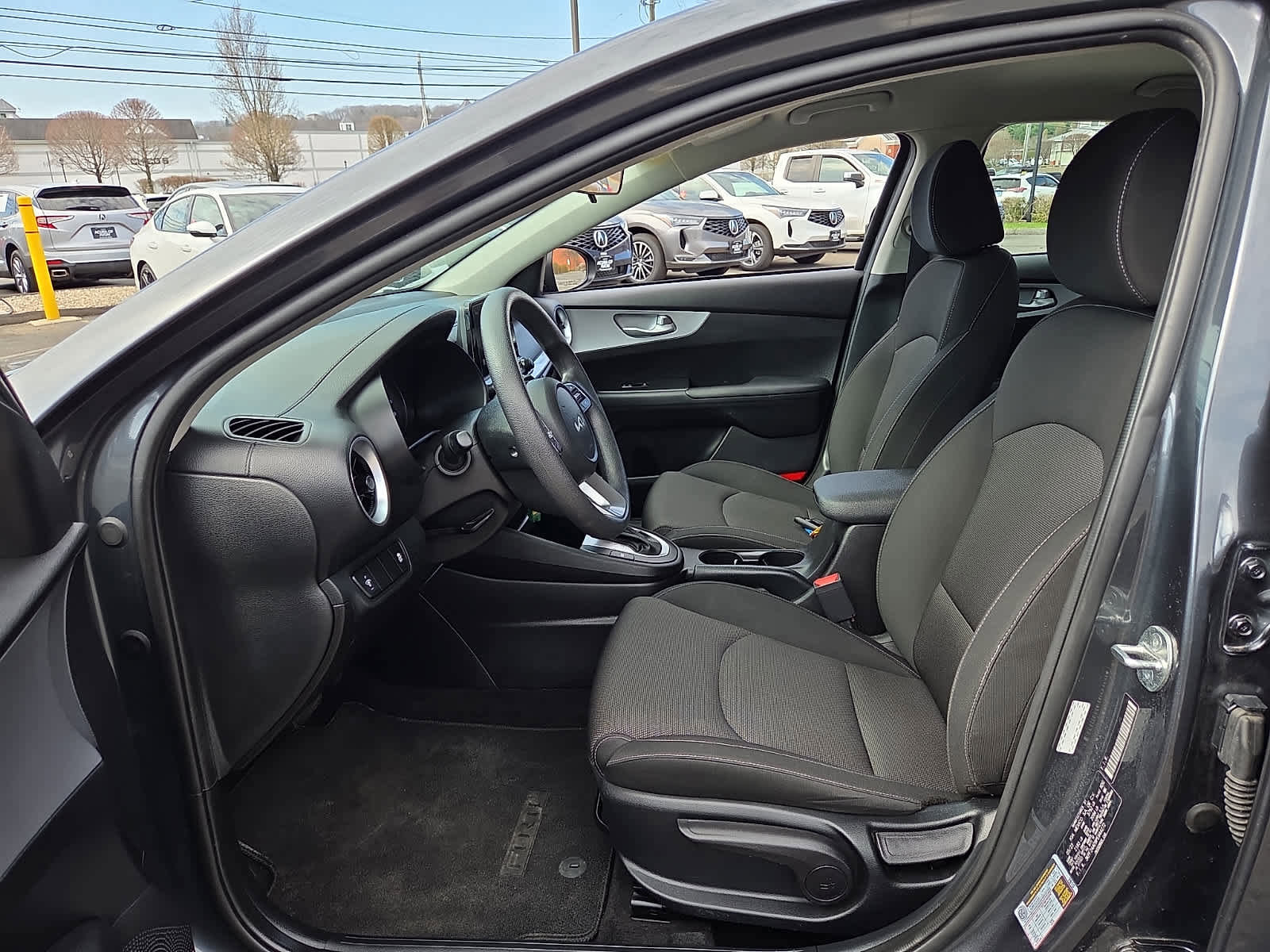 Used 2023 Kia Forte LXS image 15