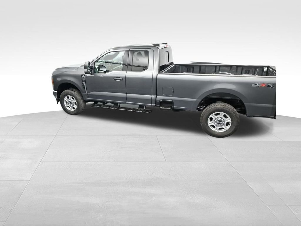 New 2026 Ford F250 XLT image 43