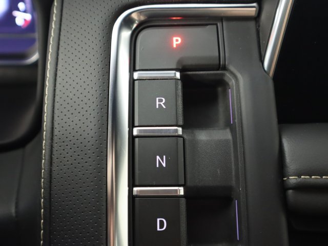 Used 2023 GMC Yukon SLT w/ SLT Luxury Package AWD/4WD image 20