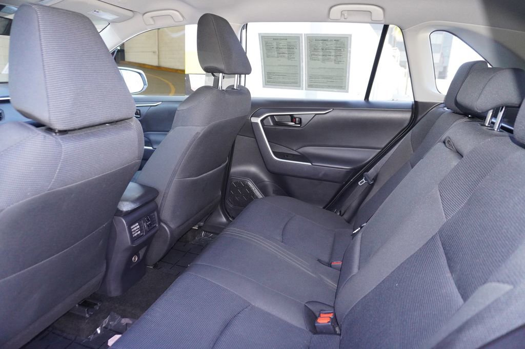 Certified 2025 Toyota RAV4 LE image 9