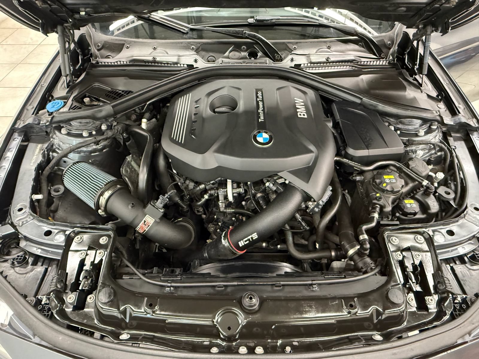 Used 2018 BMW 330i xDrive Sedan AWD/4WD image 32