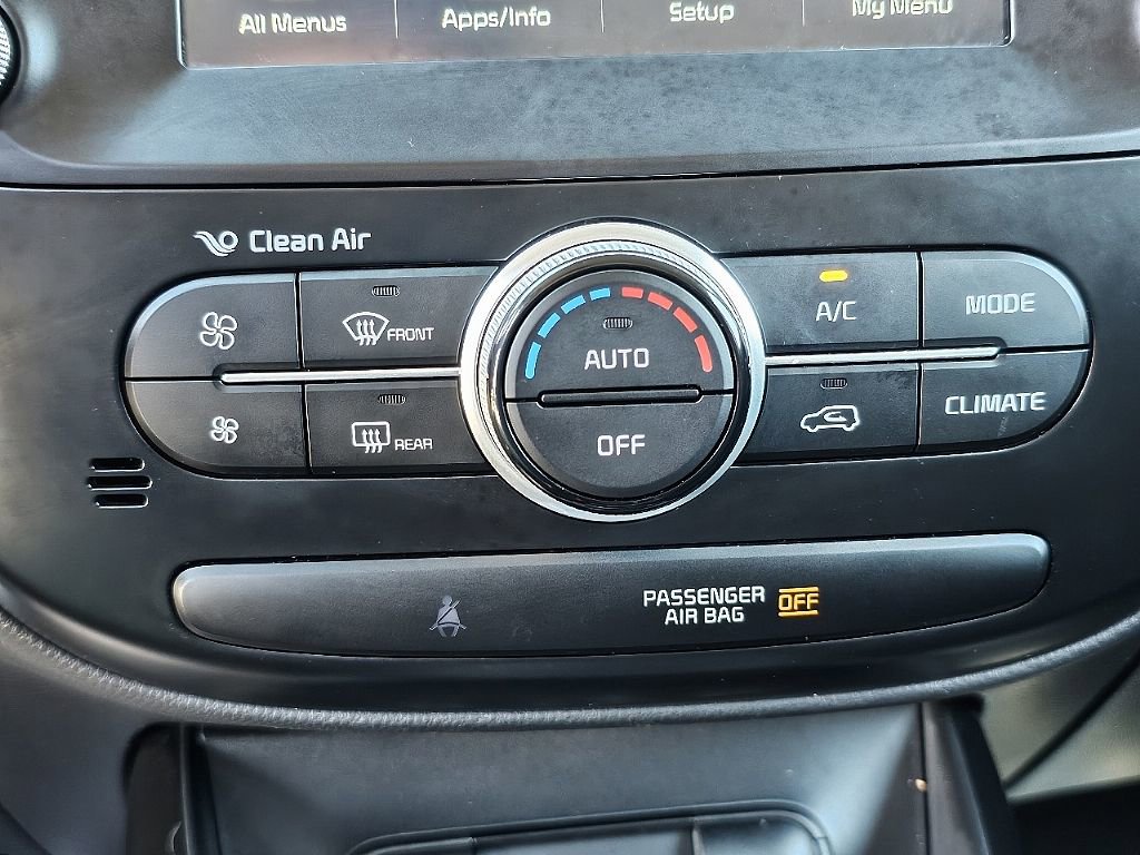 Used 2018 Kia Soul + image 31