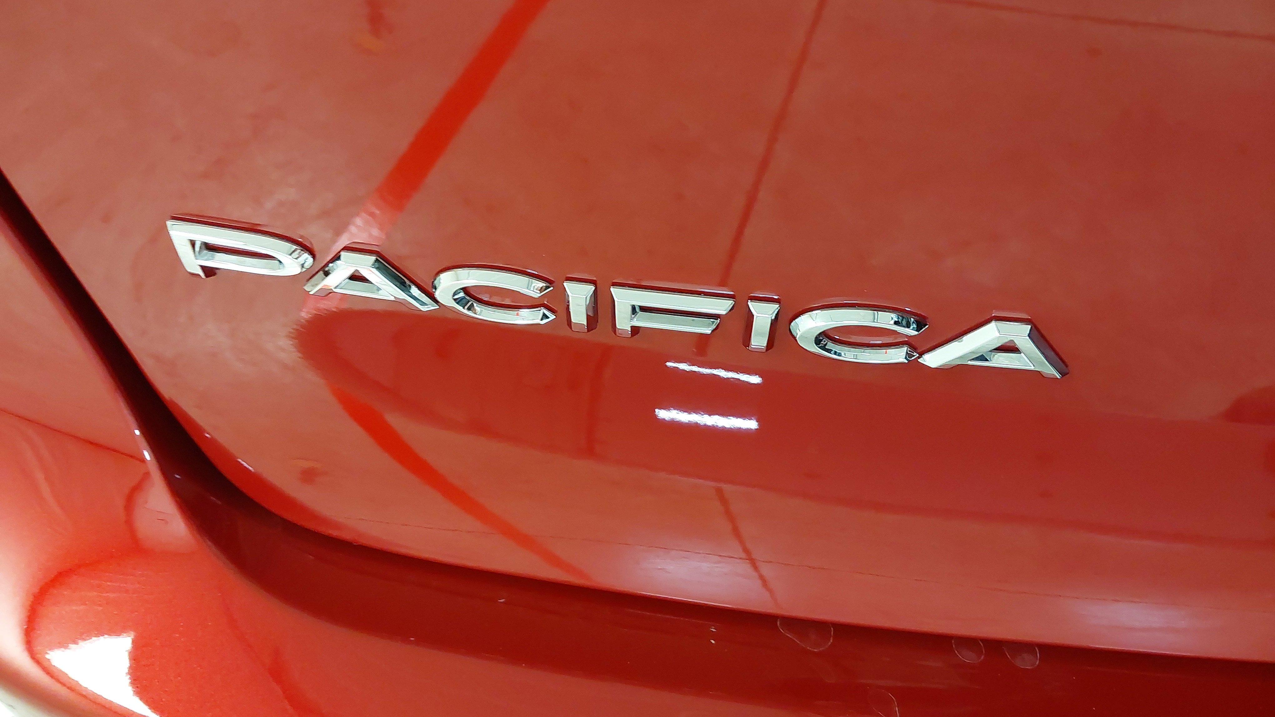 New 2026 Chrysler Pacifica Select FWD image 32