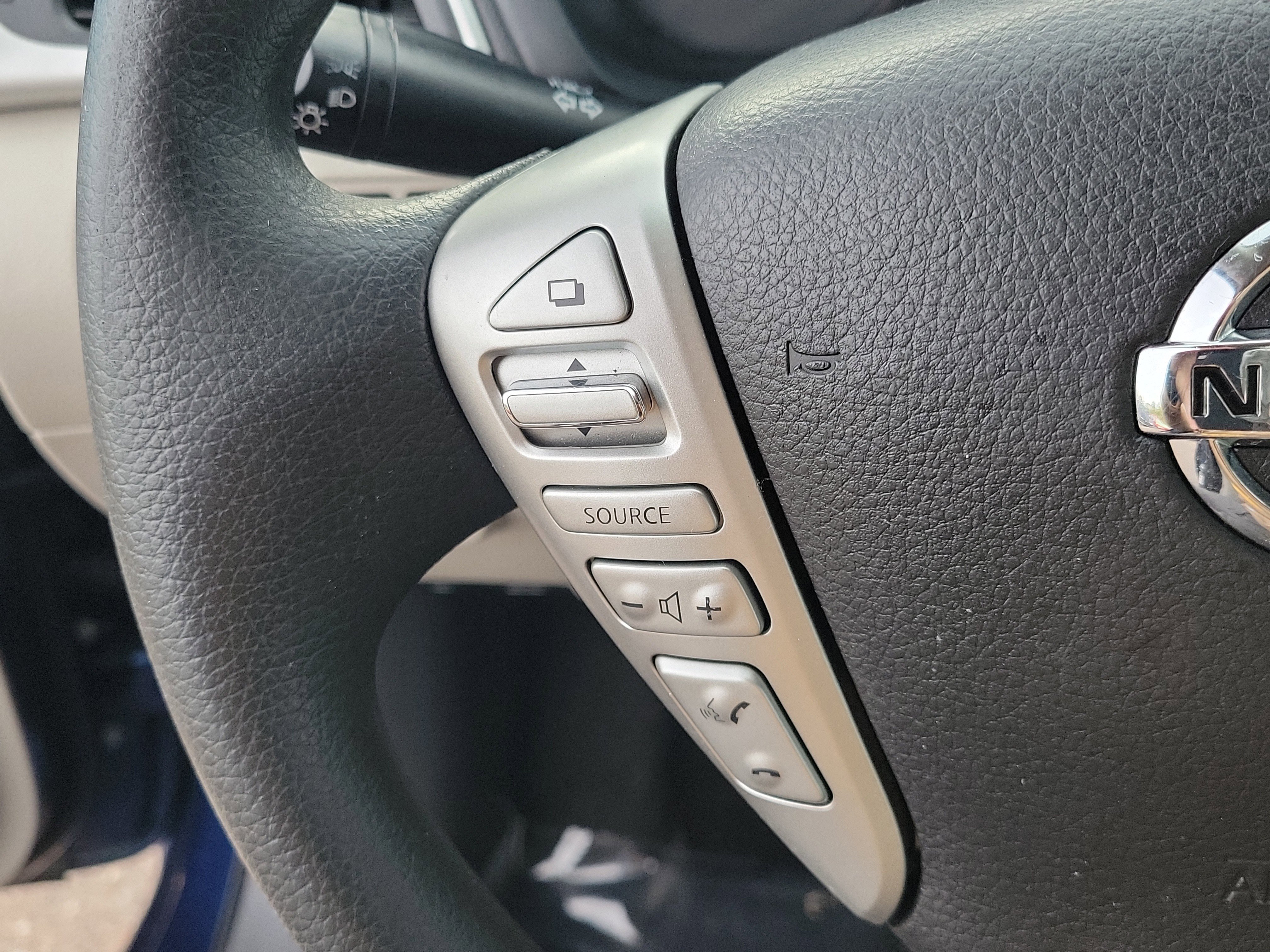 Used 2016 Nissan Sentra S image 25