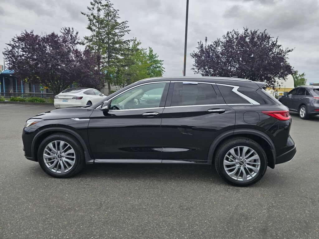 Used 2024 INFINITI QX60 Pure AWD/4WD image 4