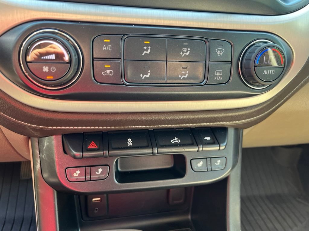 Used 2017 GMC Canyon SLT w/ Trailering Package RWD image 24