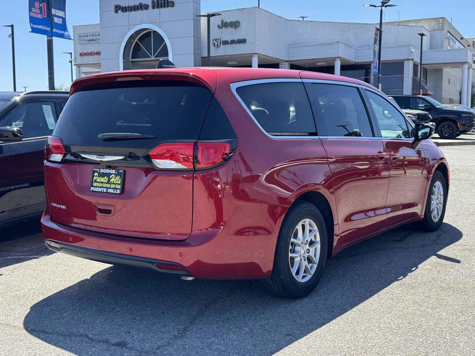 New 2025 Chrysler Voyager LX FWD image 6