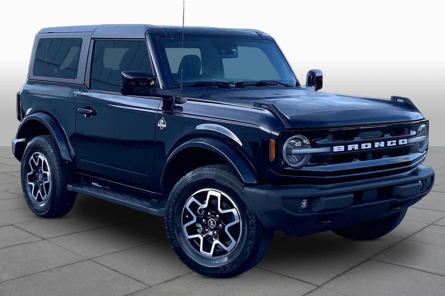 Used 2022 Ford Bronco Outer Banks AWD/4WD image 3