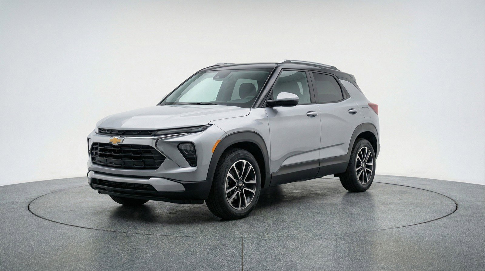 Used 2025 Chevrolet TrailBlazer LT image 3