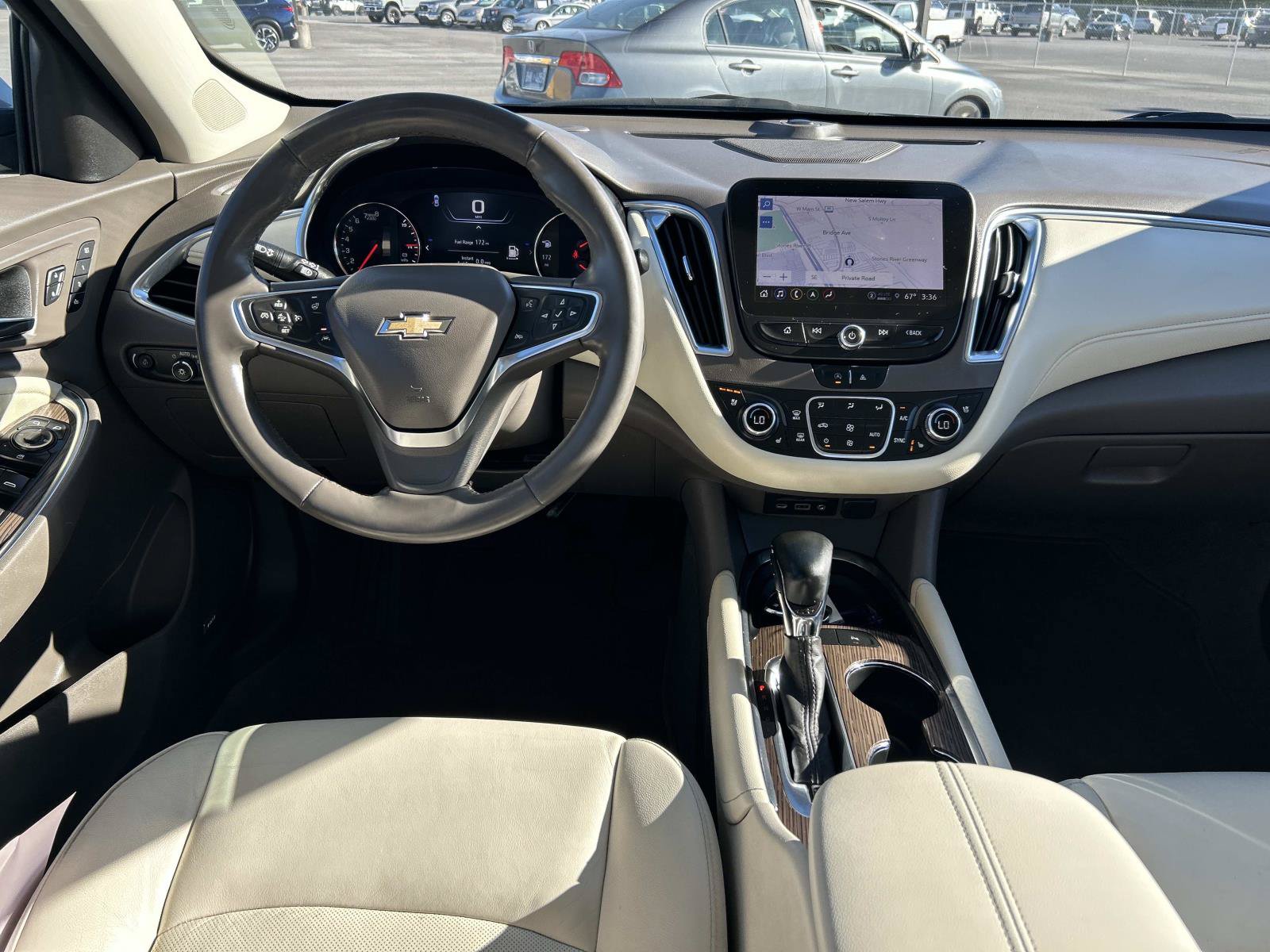 Used 2024 Chevrolet Malibu LT FWD image 16
