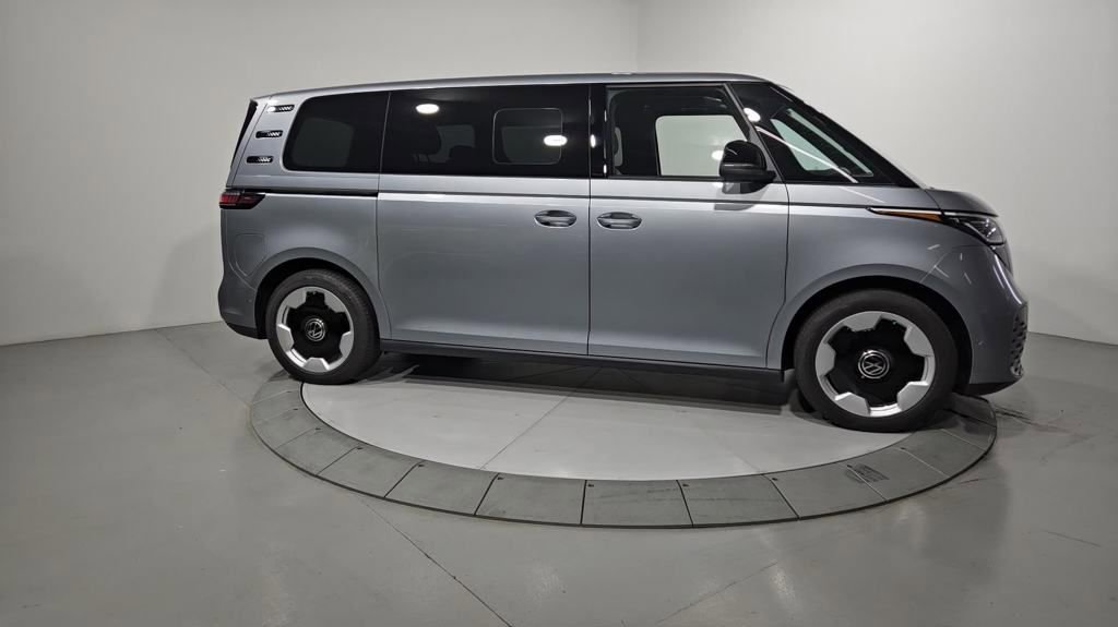 New 2025 Volkswagen ID. Buzz Pro S image 6