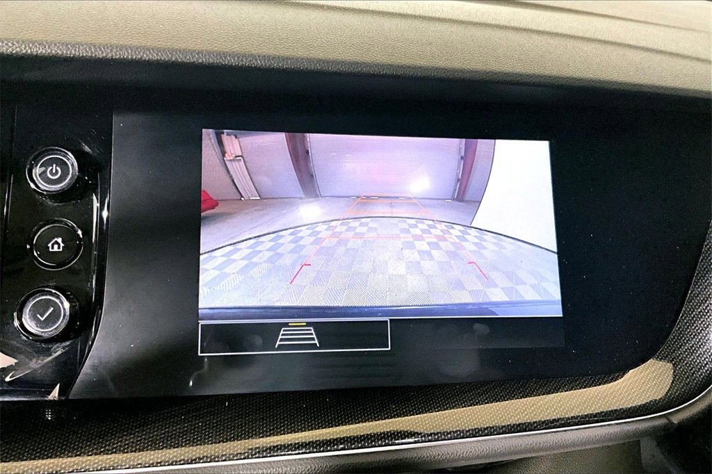 Used 2023 Buick Envision Preferred image 17
