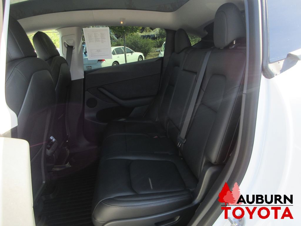 Used 2023 Tesla Model Y Long Range image 24