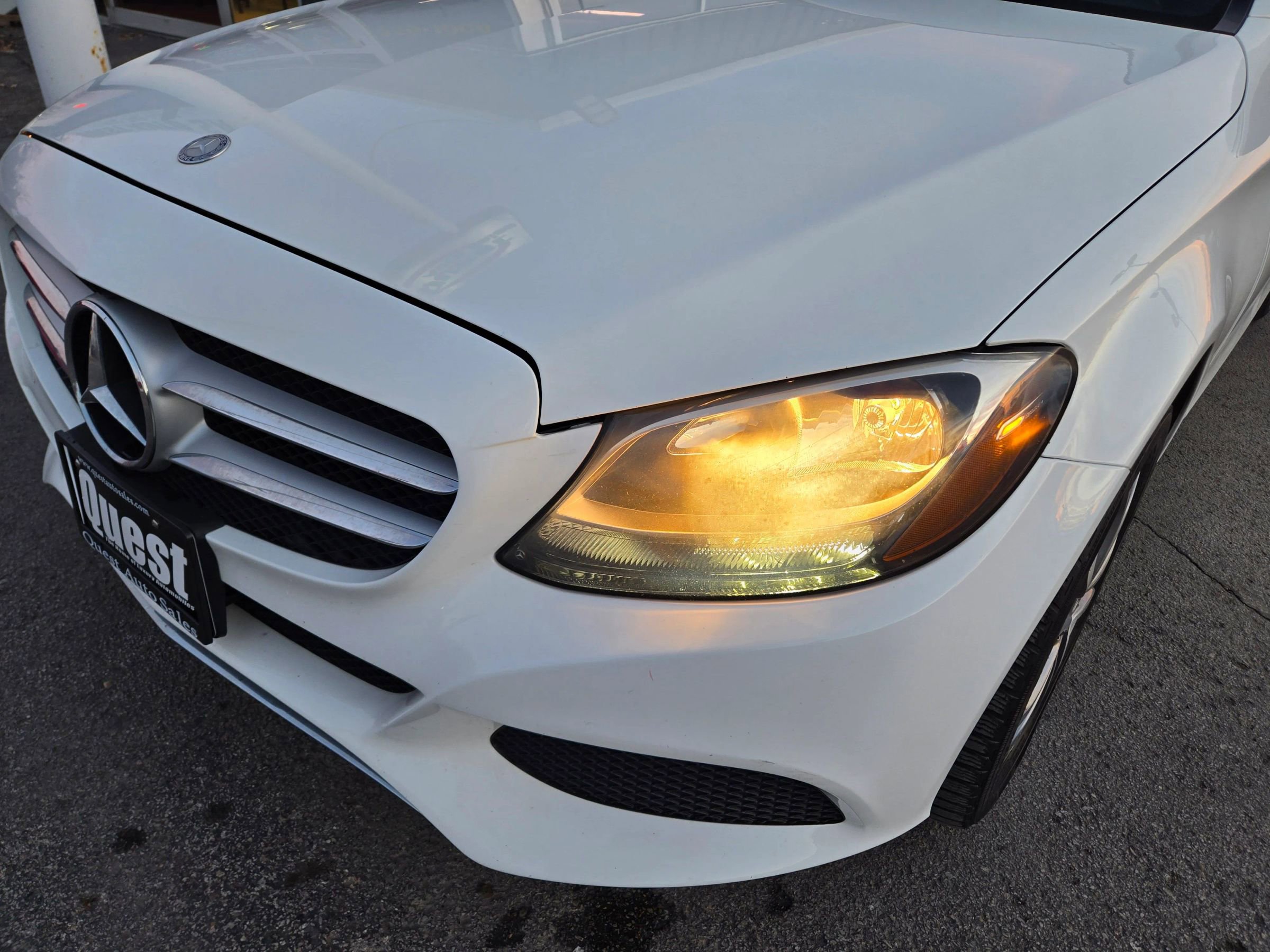 Used 2017 Mercedes-Benz C 300 4MATIC Sedan image 15