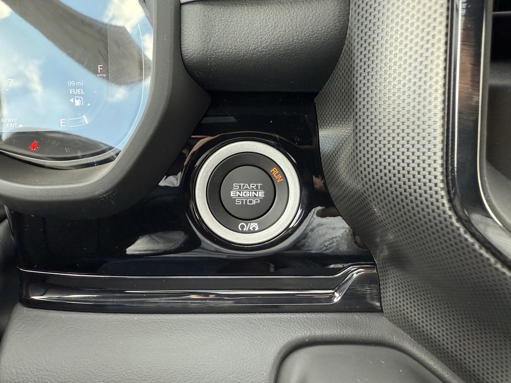 New 2026 RAM 1500 Limited image 24