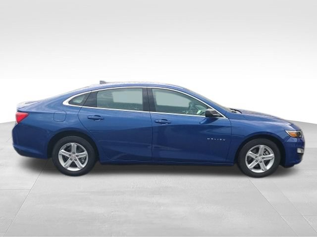 Used 2023 Chevrolet Malibu LS FWD image 2