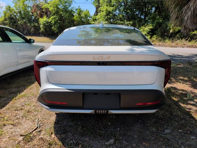 New 2026 Kia K4 FWD image 4