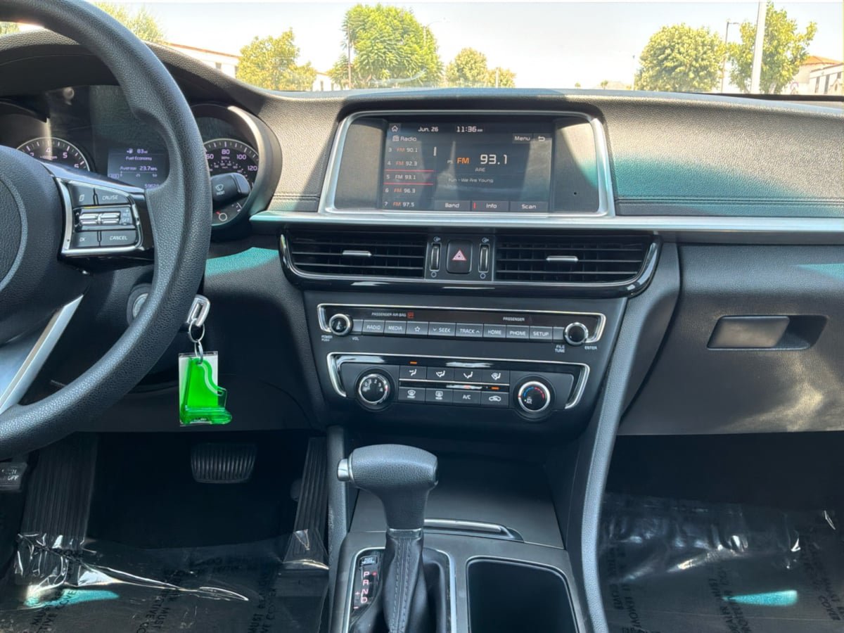 Used 2020 Kia Optima LX FWD image 15