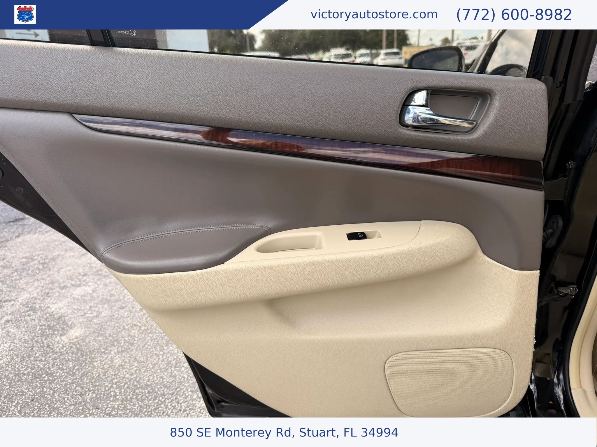 Used 2011 INFINITI G37 Journey w/ Premium Pkg RWD image 17