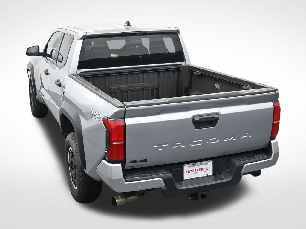 Used 2024 Toyota Tacoma TRD Off-Road image 27
