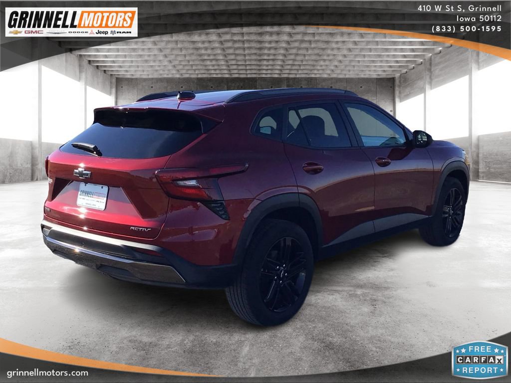 Used 2024 Chevrolet Trax ACTIV w/ Driver Confidence Package image 5