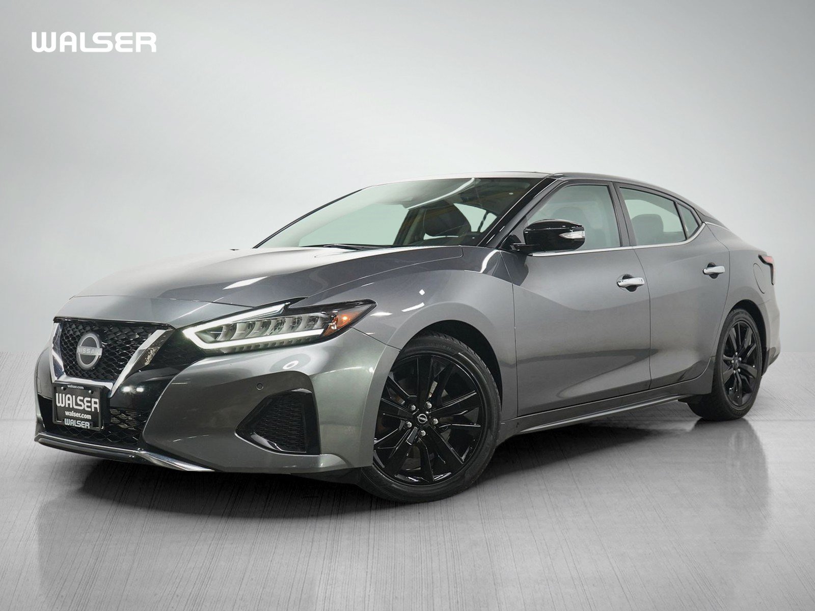 Used 2023 Nissan Maxima SL FWD image 1