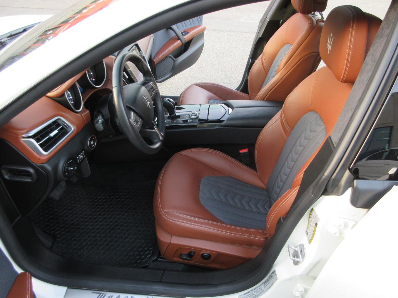 Used 2017 Maserati Ghibli S Q4 image 8