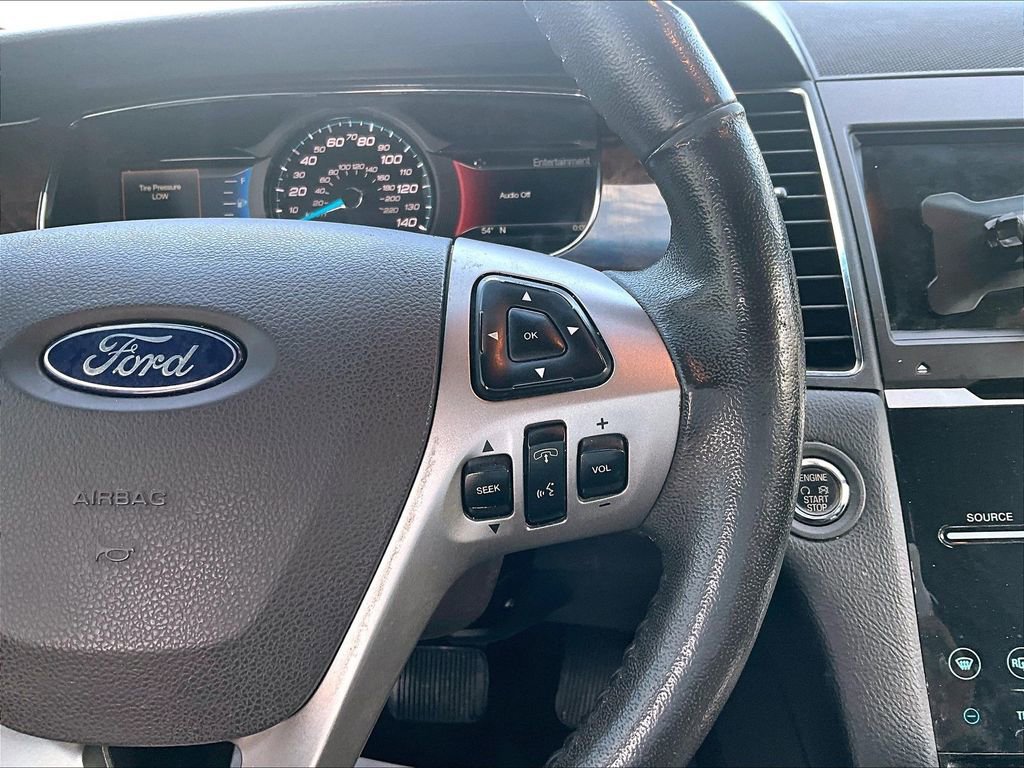 Used 2018 Ford Taurus Limited image 13