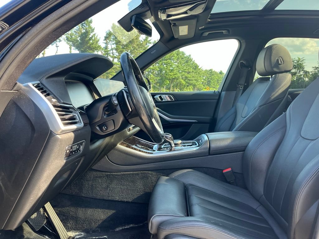 Used 2020 BMW X5 xDrive40i w/ Convenience Package AWD/4WD image 16