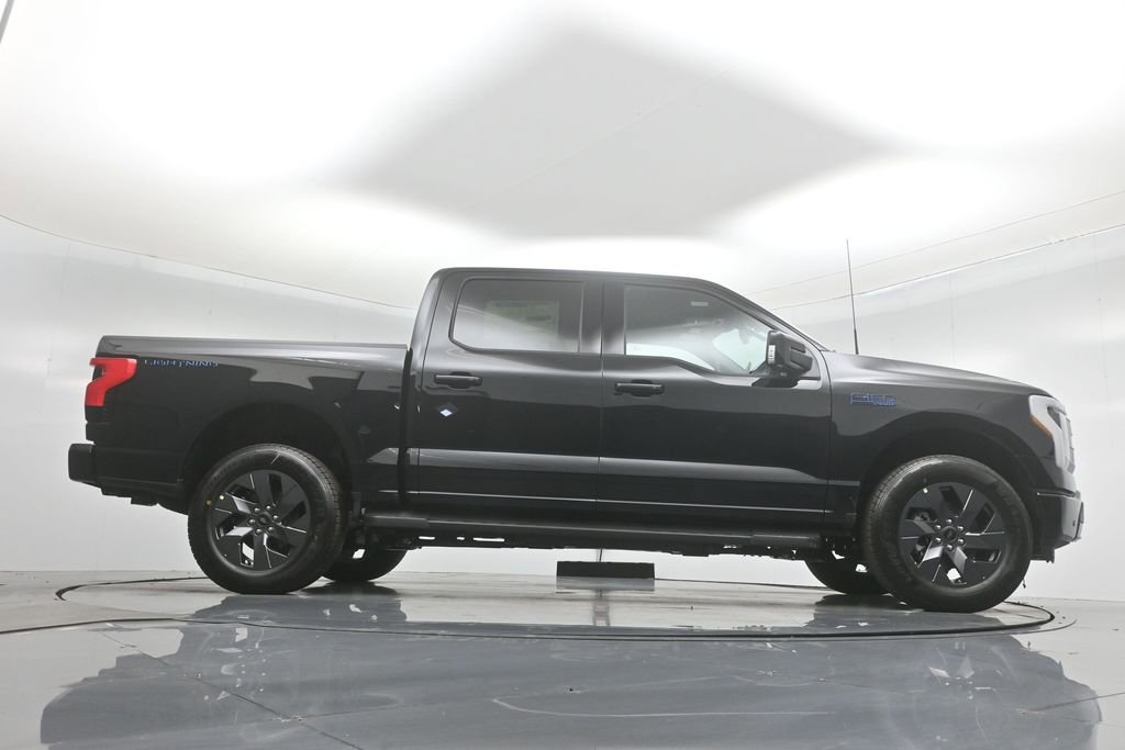 New 2025 Ford F150 Lightning Lariat image 47