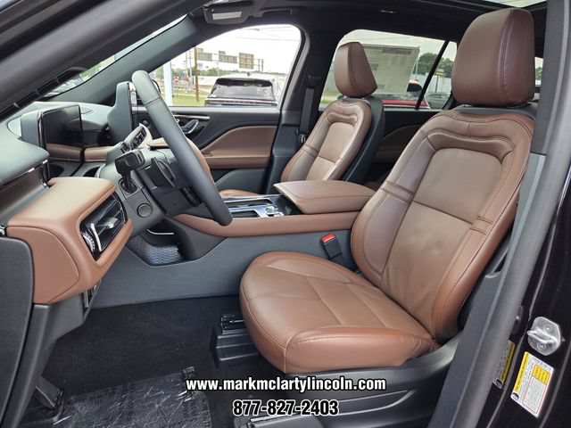 New 2026 Lincoln Aviator Reserve w/ Illumination Package RWD image 8