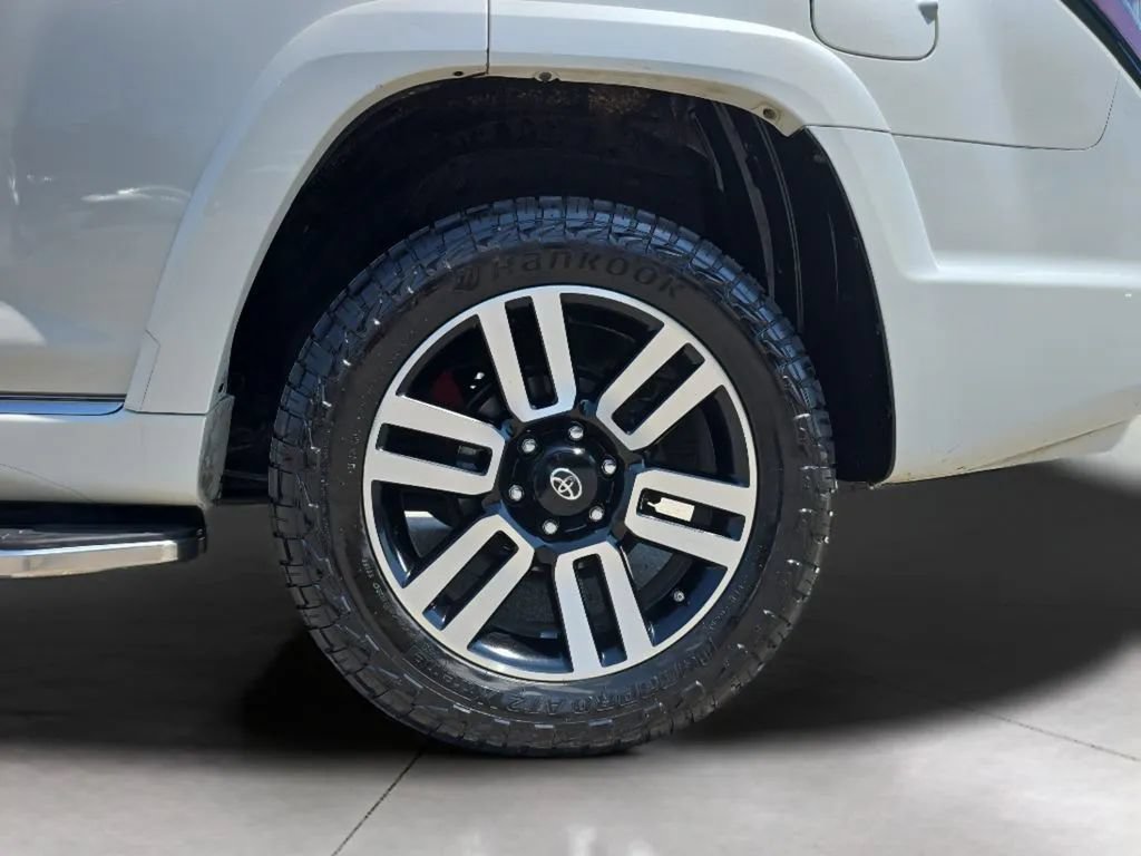 Used 2016 Toyota 4Runner Limited RWD image 28