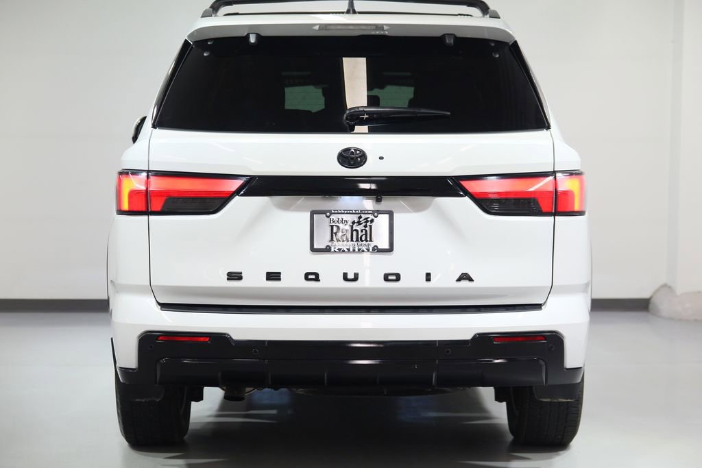 Used 2024 Toyota Sequoia Platinum AWD/4WD image 2