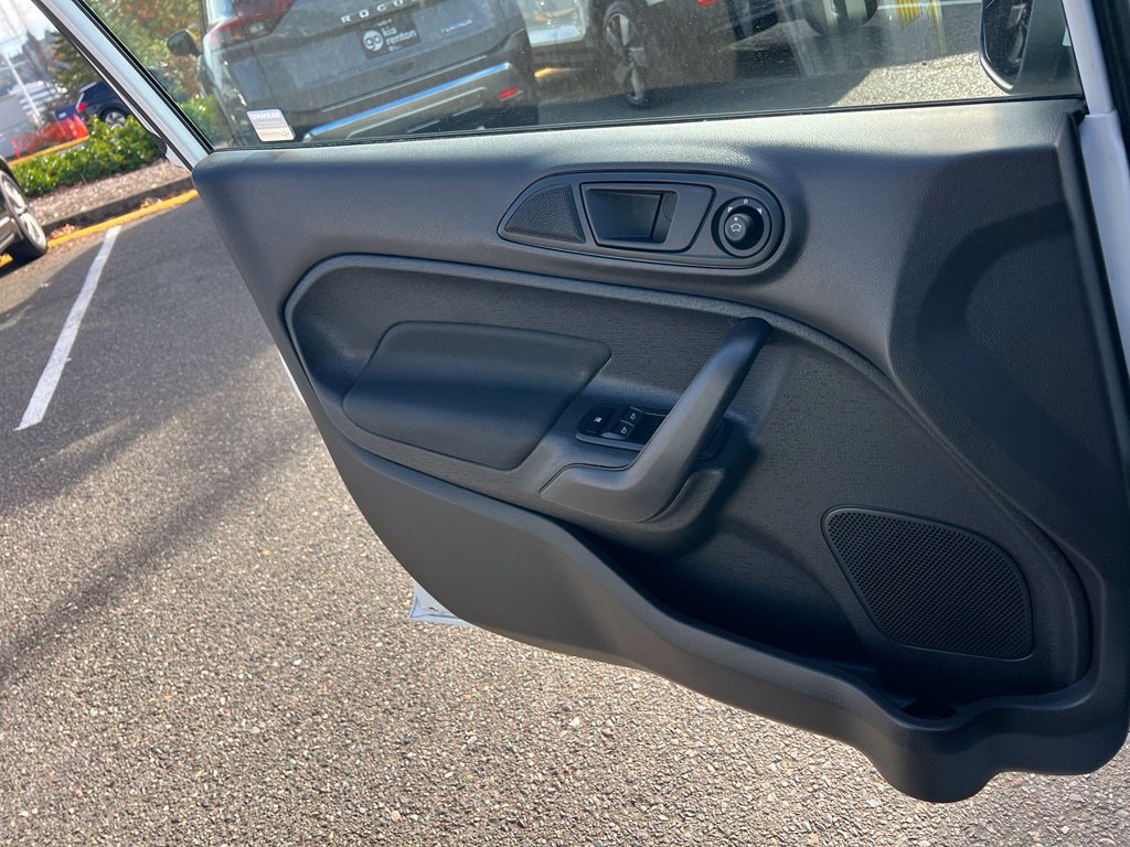 Used 2018 Ford Fiesta SE FWD image 19