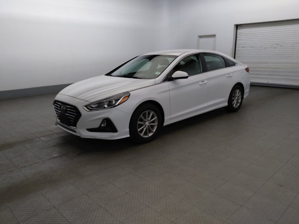 Used 2019 Hyundai Sonata SE FWD image 2