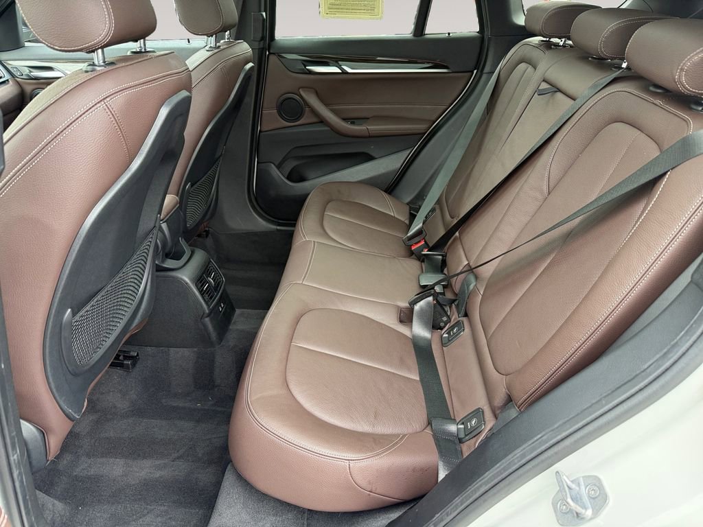 Used 2019 BMW X1 xDrive28i w/ Convenience Package image 13