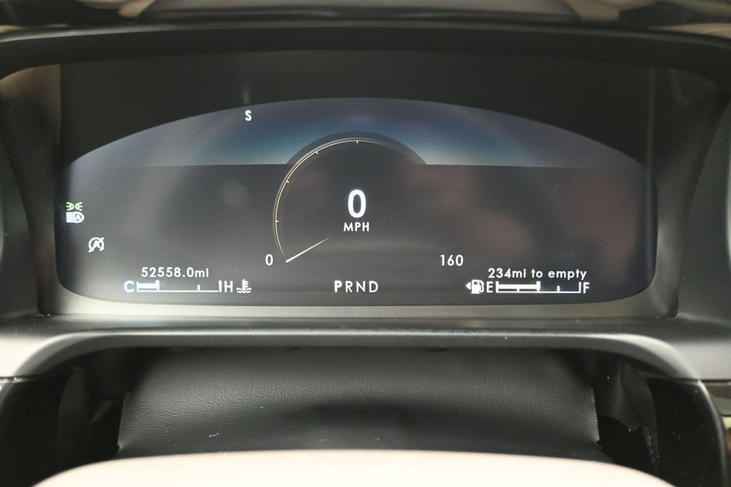 Used 2023 Lincoln Aviator Reserve w/ Equipment Group 201A RWD image 18