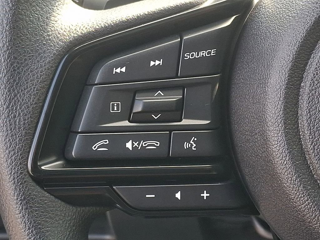 Used 2025 Subaru Crosstrek 2.0i Premium image 21