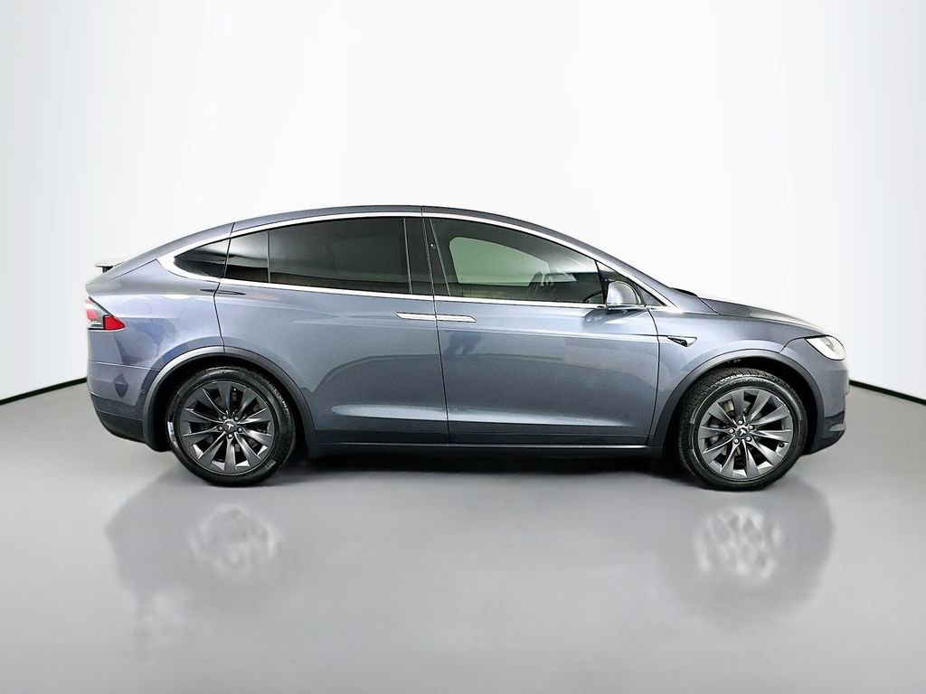 Used 2019 Tesla Model X Long Range image 4