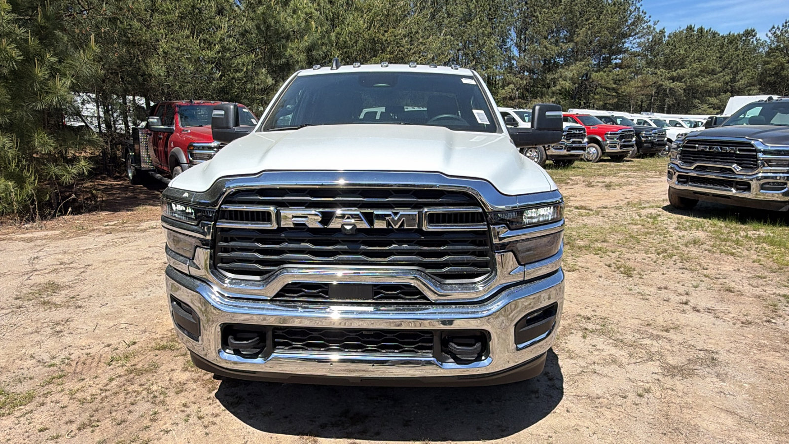New 2026 RAM 3500 Tradesman AWD/4WD image 3