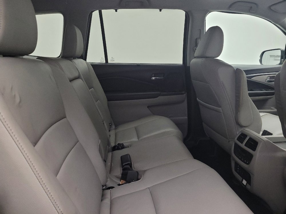 Used 2016 Honda Pilot EX-L image 19