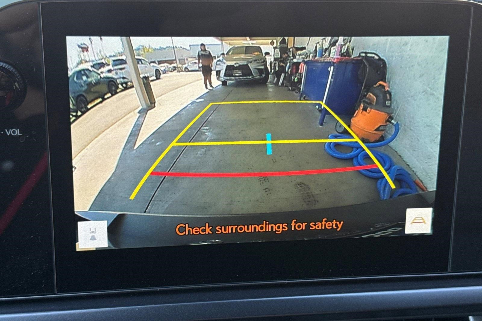 New 2026 Lexus UX 300h FWD image 22