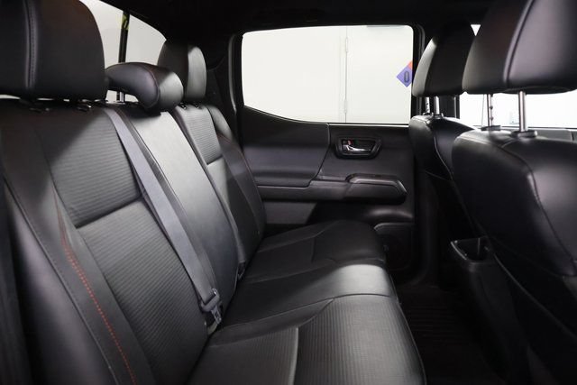 Certified 2021 Toyota Tacoma TRD Pro AWD/4WD image 32