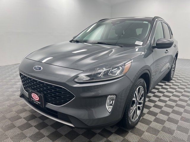Used 2022 Ford Escape SEL image 2