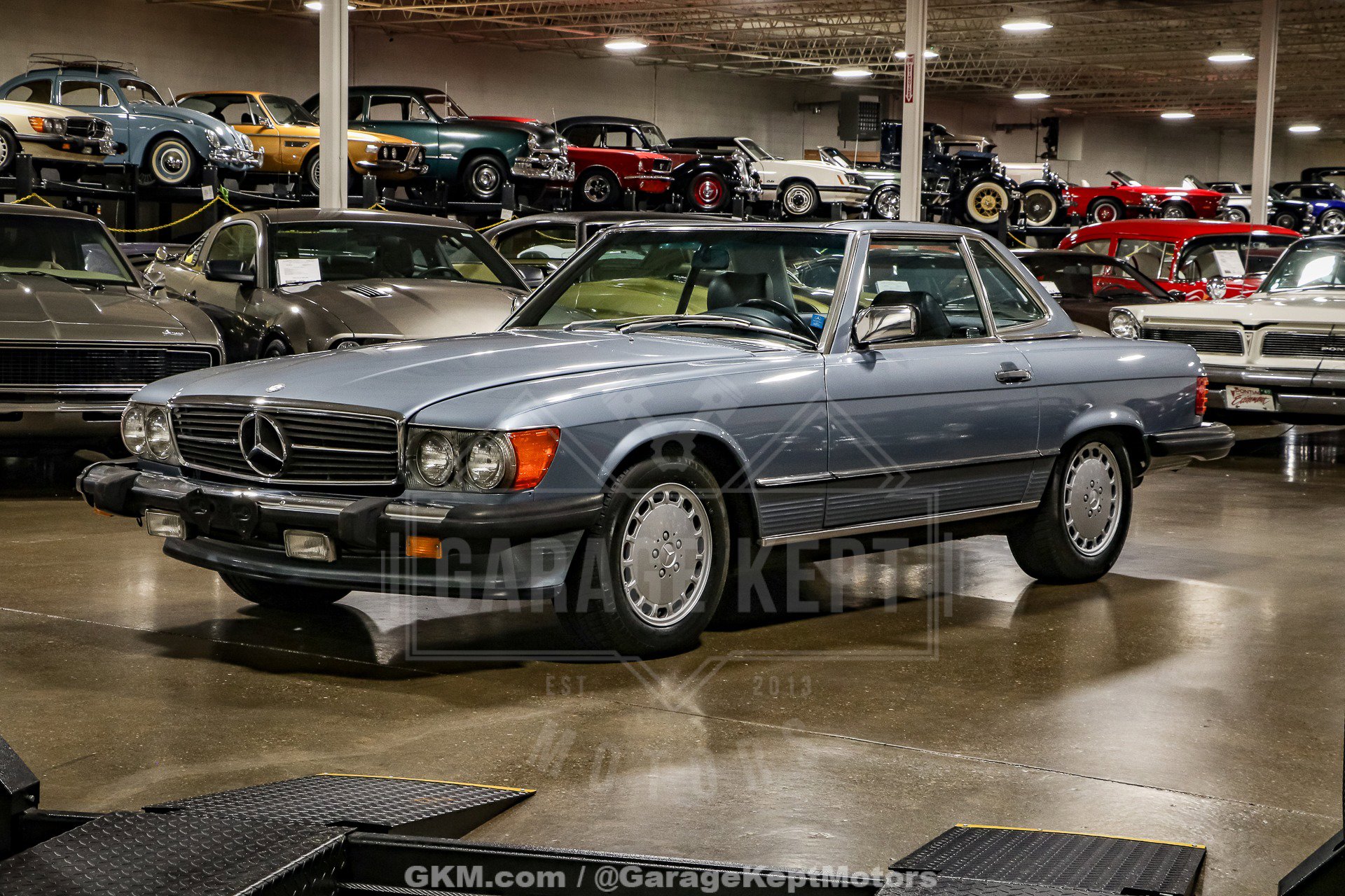Used 1986 Mercedes-Benz 560 SL image 10