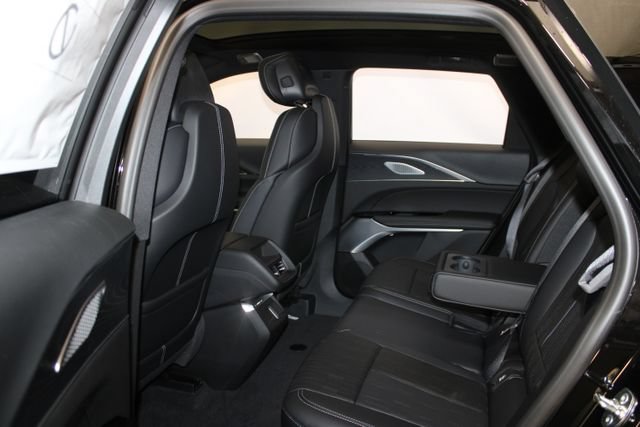 New 2026 Cadillac Lyriq Premium Sport AWD/4WD image 9