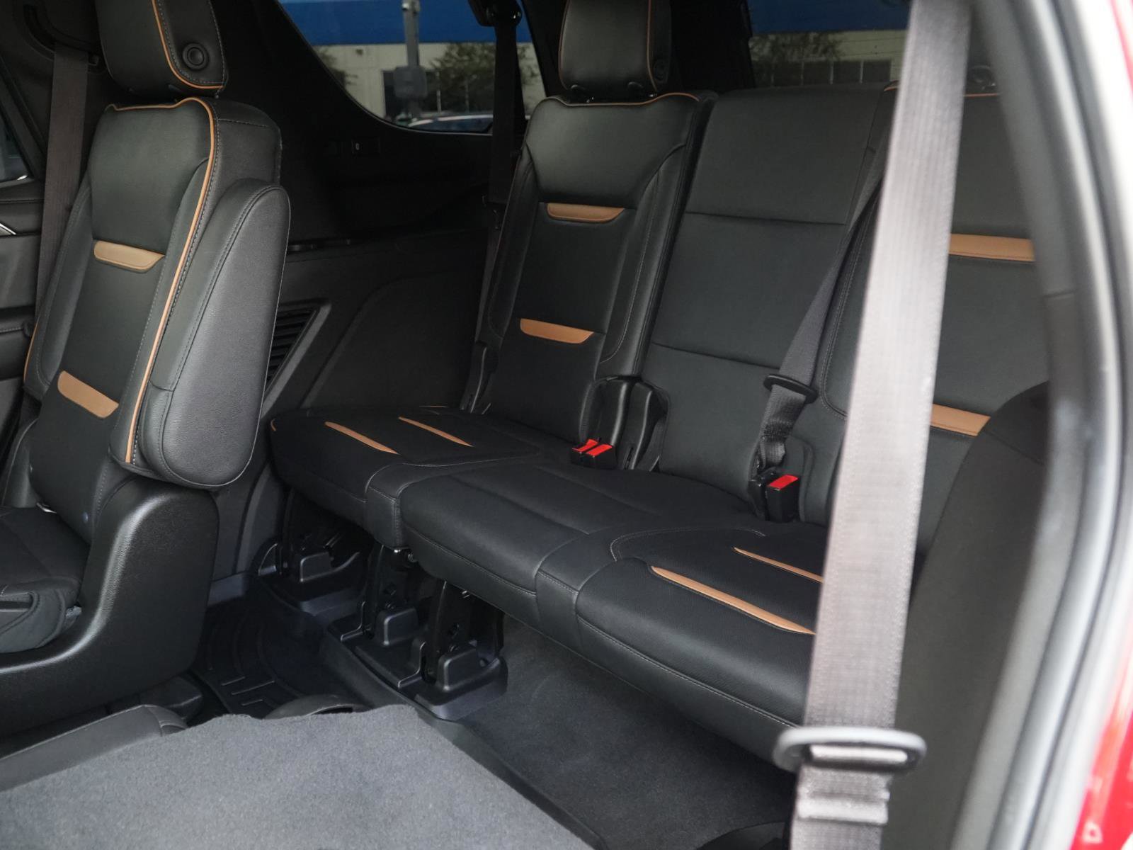 Used 2021 GMC Yukon AT4 w/ AT4 Premium Plus Package image 25